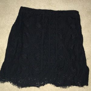 Hollister Size 0 black lace skirt